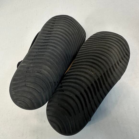 Nike Size Kid 6Y Kid Logo Sunray Adjust Sandal Flip Flop Black Hook Loop Closure - Picture 6 of 9